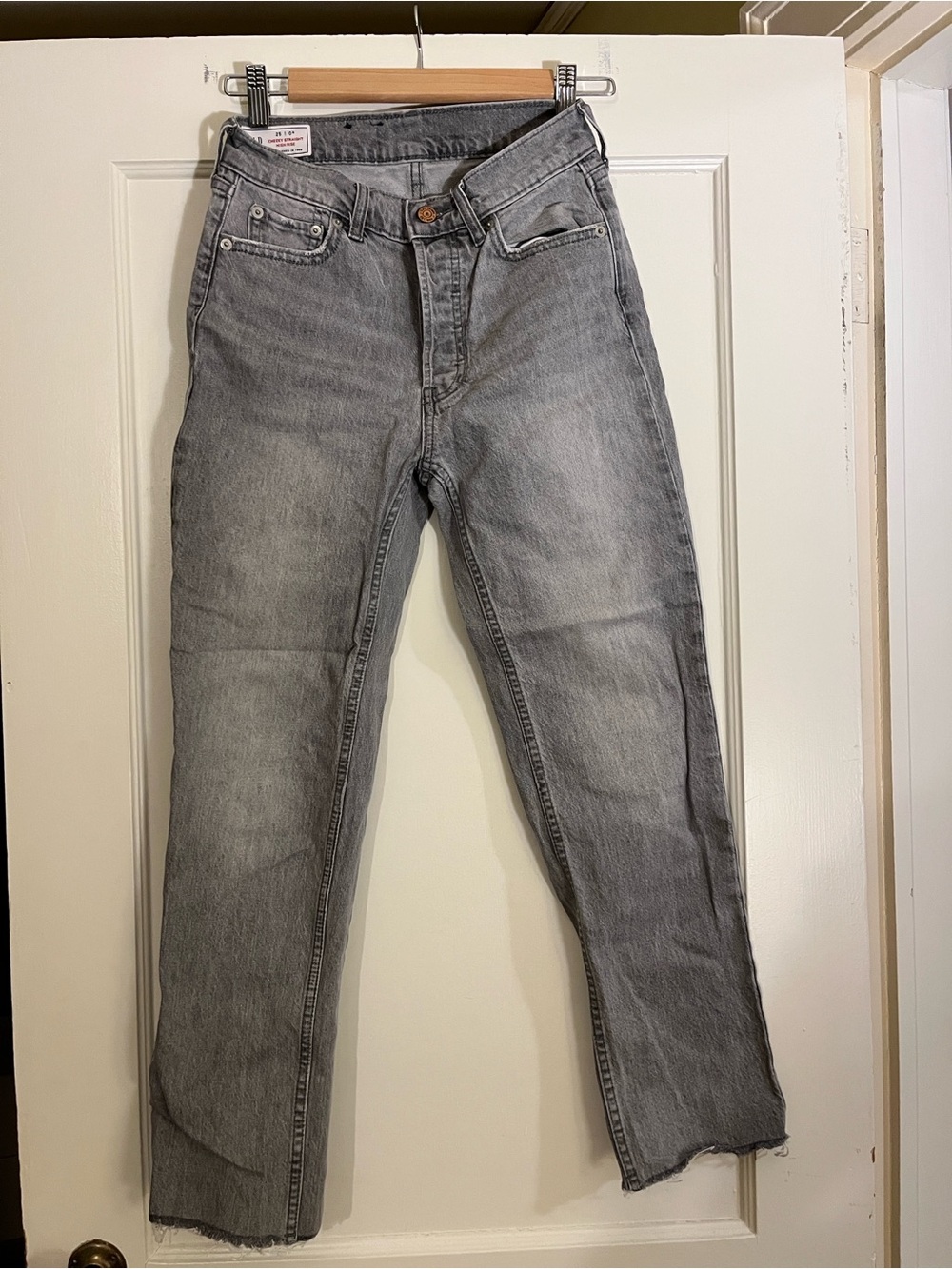 GAP Straight-Leg Women's Gray Jeans